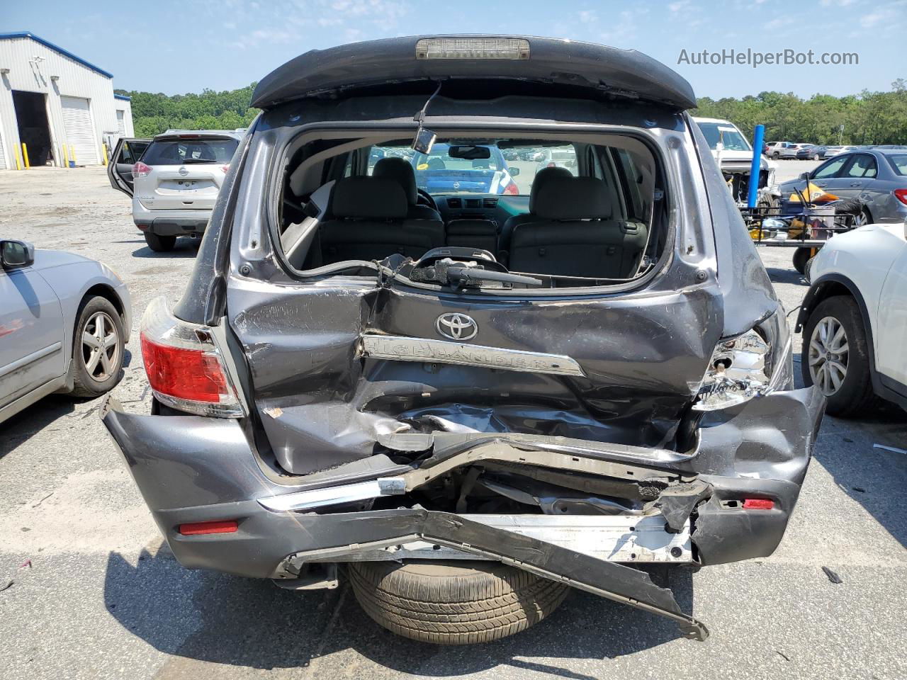 2011 Toyota Highlander Base Gray vin: 5TDZK3EH8BS049674