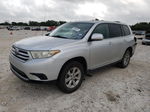 2011 Toyota Highlander Base Silver vin: 5TDZK3EH9BS042703