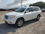 2011 Toyota Highlander Base White vin: 5TDZK3EHXBS047442