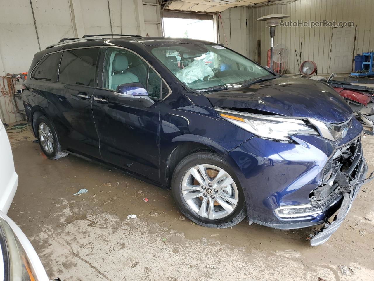 2022 Toyota Sienna Limited Blue vin: 5TDZRKEC5NS108257