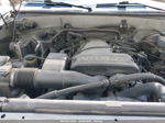 2002 Toyota Sequoia Sr5 V8 Серебряный vin: 5TDZT34A92S101749