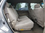 2002 Toyota Sequoia Sr5 Серебряный vin: 5TDZT34AX2S107432