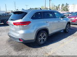 2019 Toyota Highlander Le Plus Silver vin: 5TDZZRFH1KS329322