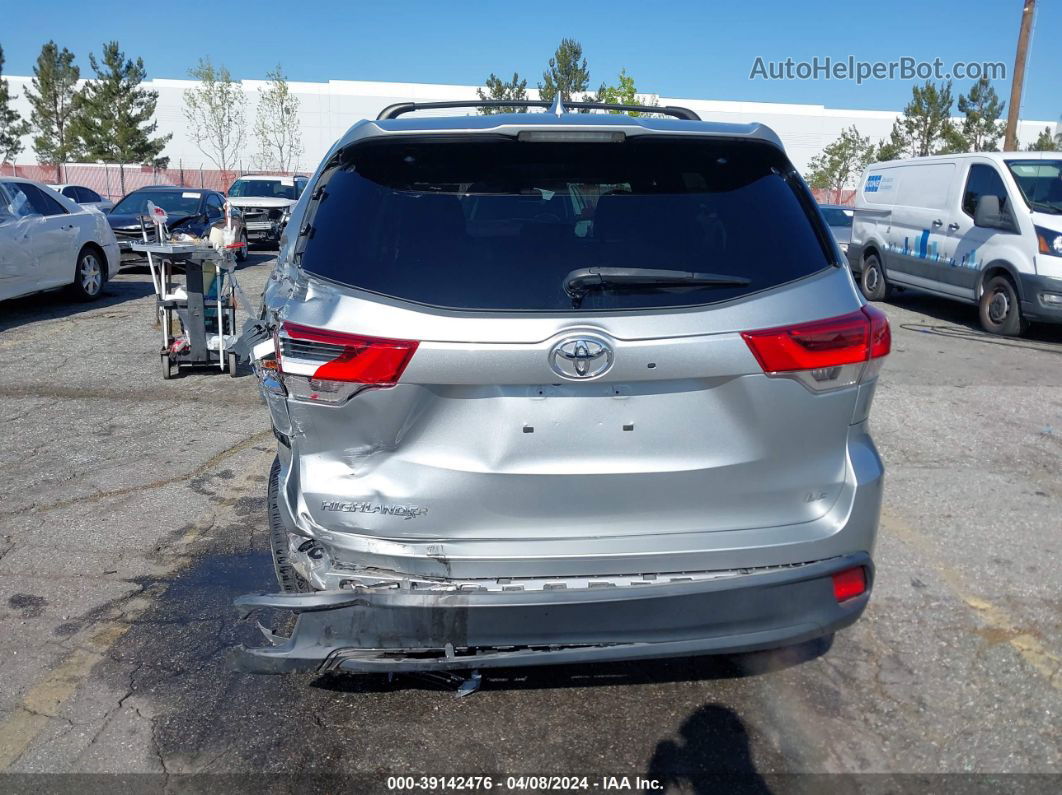 2019 Toyota Highlander Le Plus Silver vin: 5TDZZRFH1KS329322