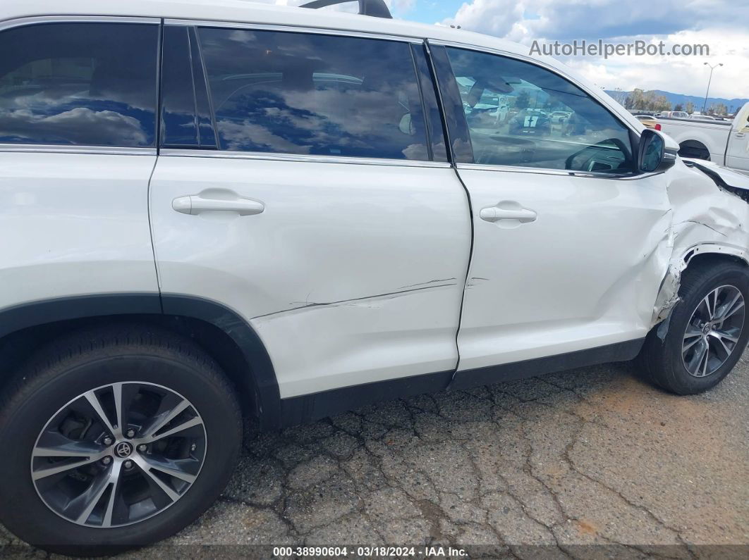 2019 Toyota Highlander Le Plus White vin: 5TDZZRFH1KS369304