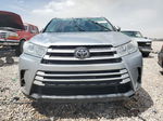 2019 Toyota Highlander Le Silver vin: 5TDZZRFH4KS338953