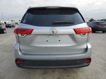 2019 Toyota Highlander Le Silver vin: 5TDZZRFH5KS368687