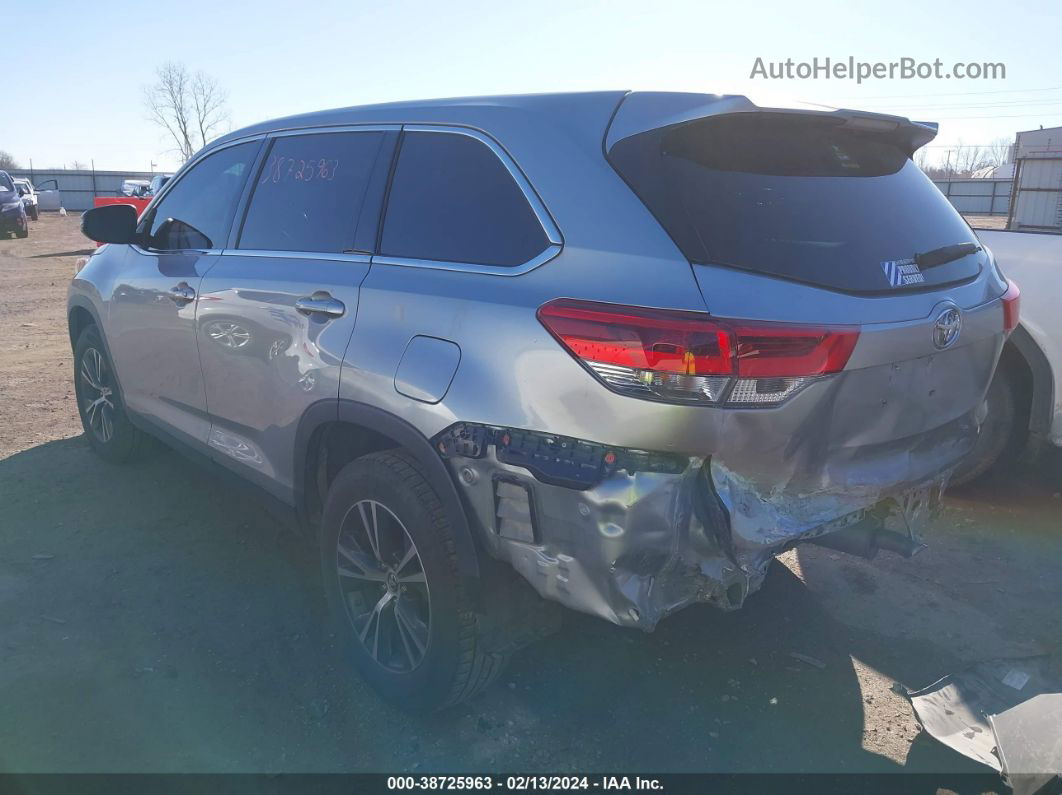 2019 Toyota Highlander Le Silver vin: 5TDZZRFHXKS313412