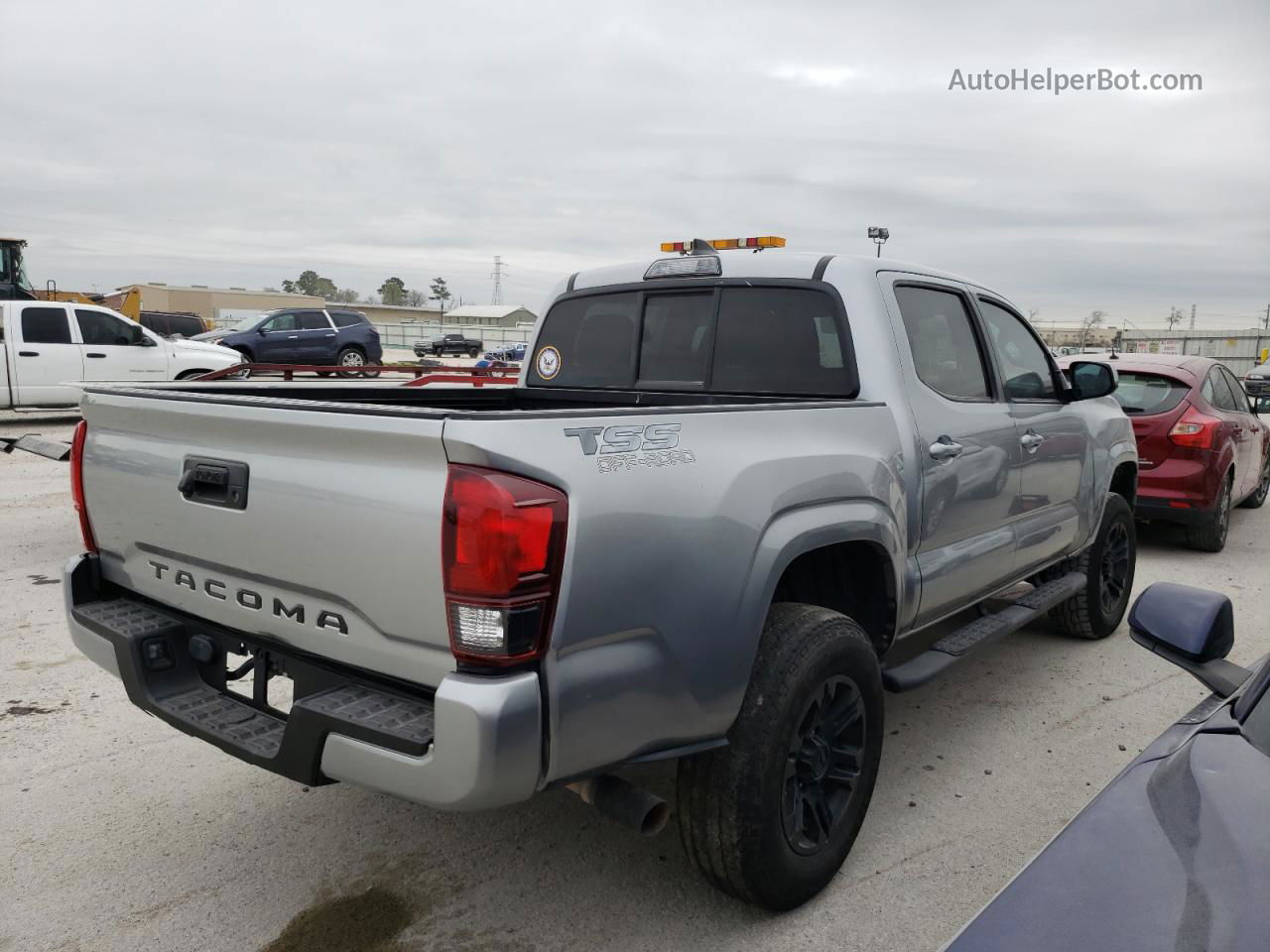 2019 Toyota Tacoma Double Cab Серебряный vin: 5TFAX5GN0KX141546