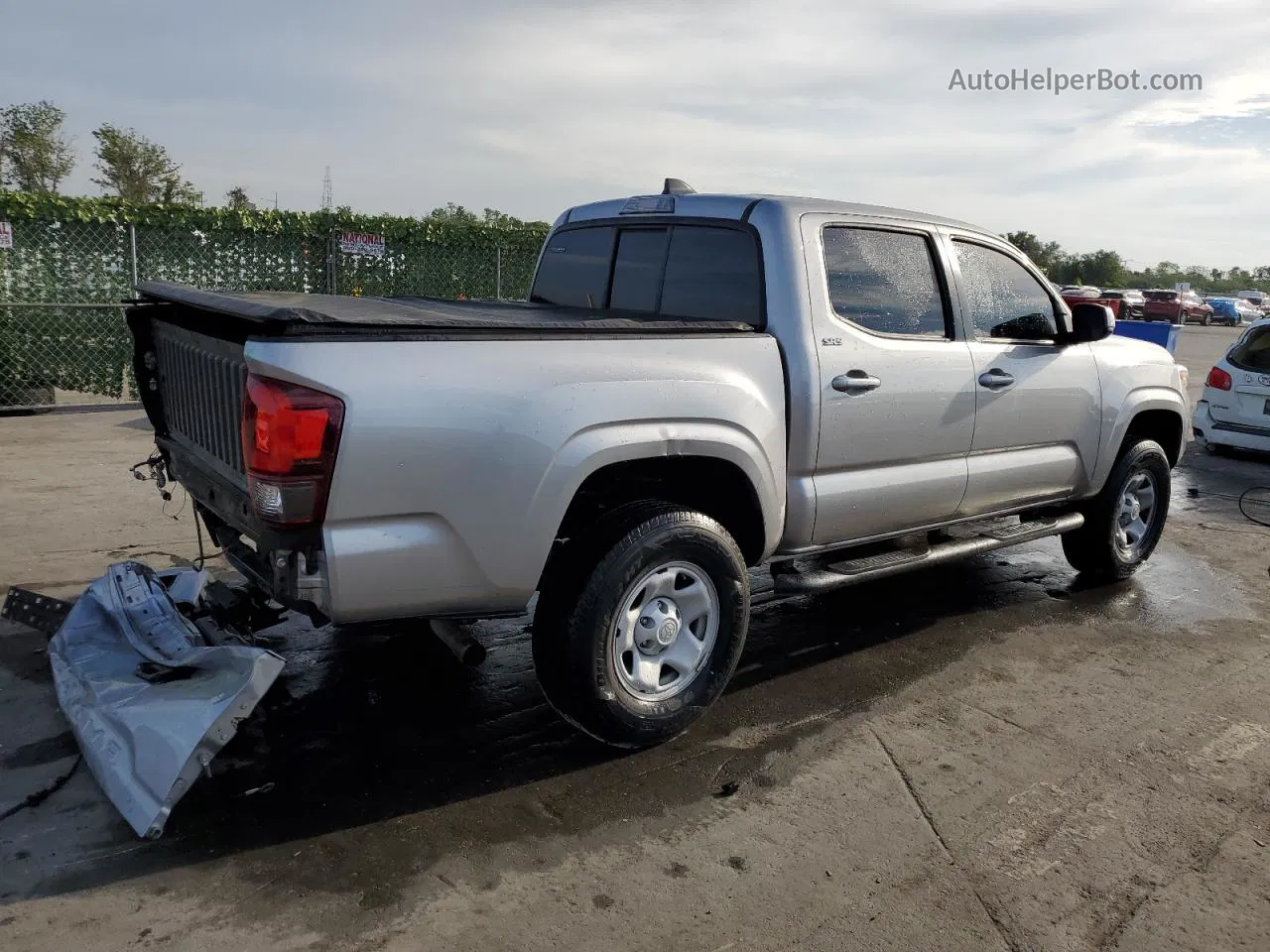 2020 Toyota Tacoma Double Cab Silver vin: 5TFAX5GN0LX170921