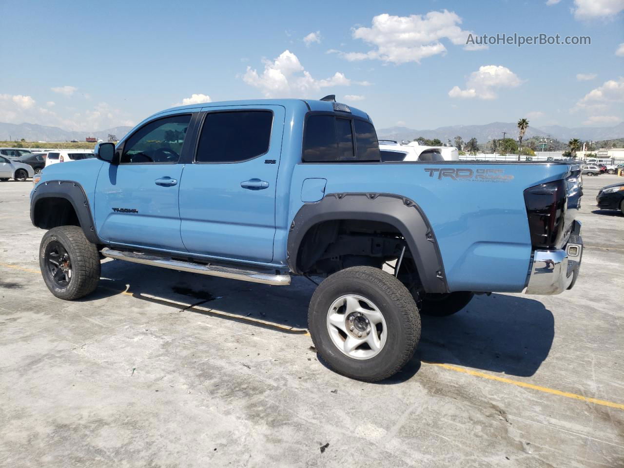 2019 Toyota Tacoma Double Cab Blue vin: 5TFAX5GN2KX135246