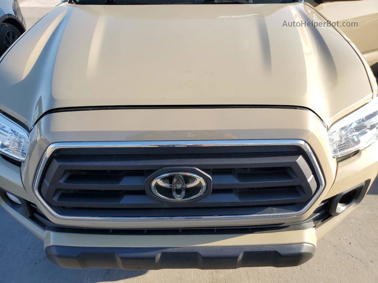 2020 Toyota Tacoma Double Cab Tan vin: 5TFAX5GN5LX179324