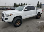 2017 Toyota Tacoma Double Cab White vin: 5TFAX5GN6HX088098