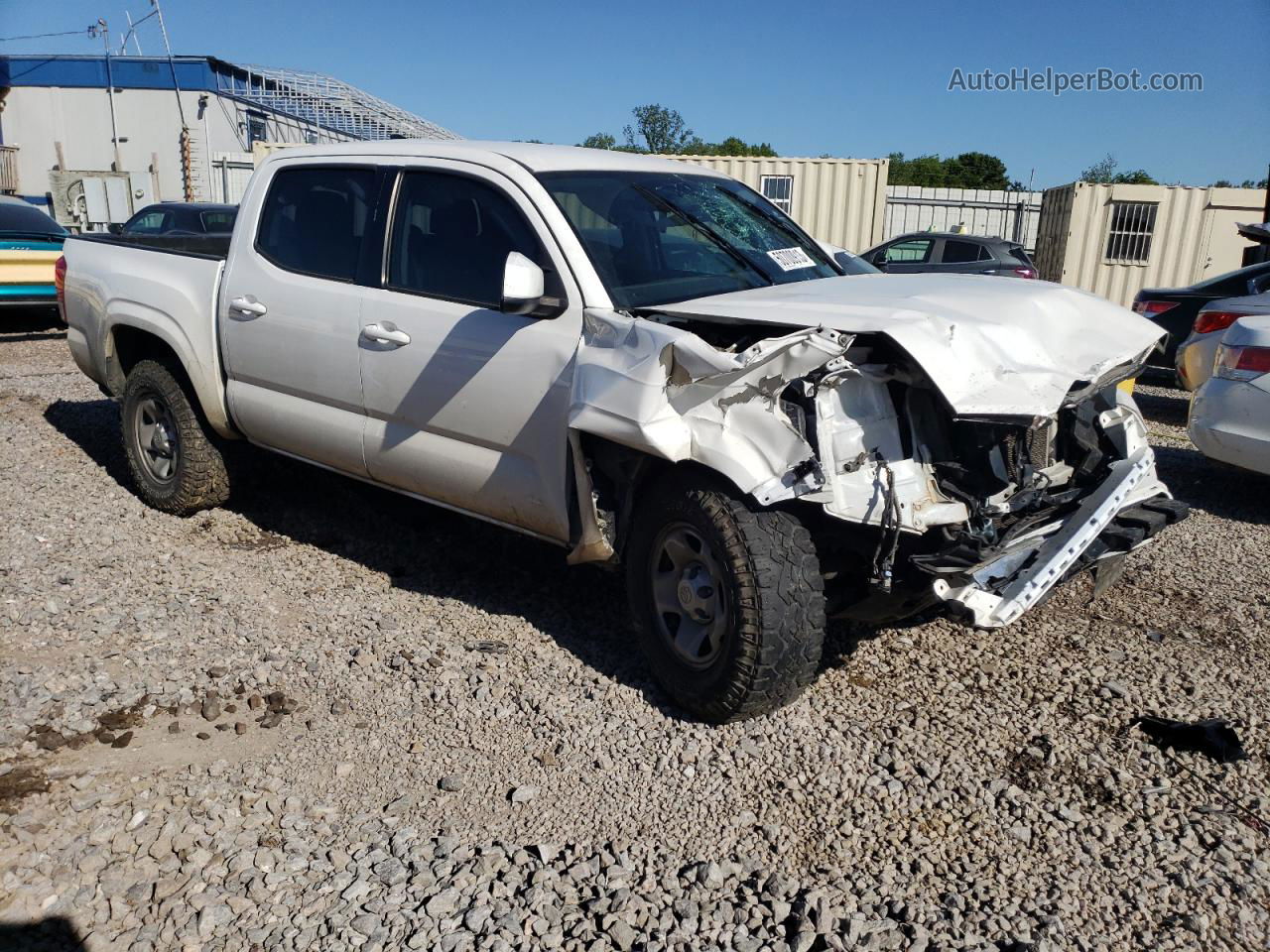 2017 Toyota Tacoma Double Cab White vin: 5TFAX5GN8HX102552