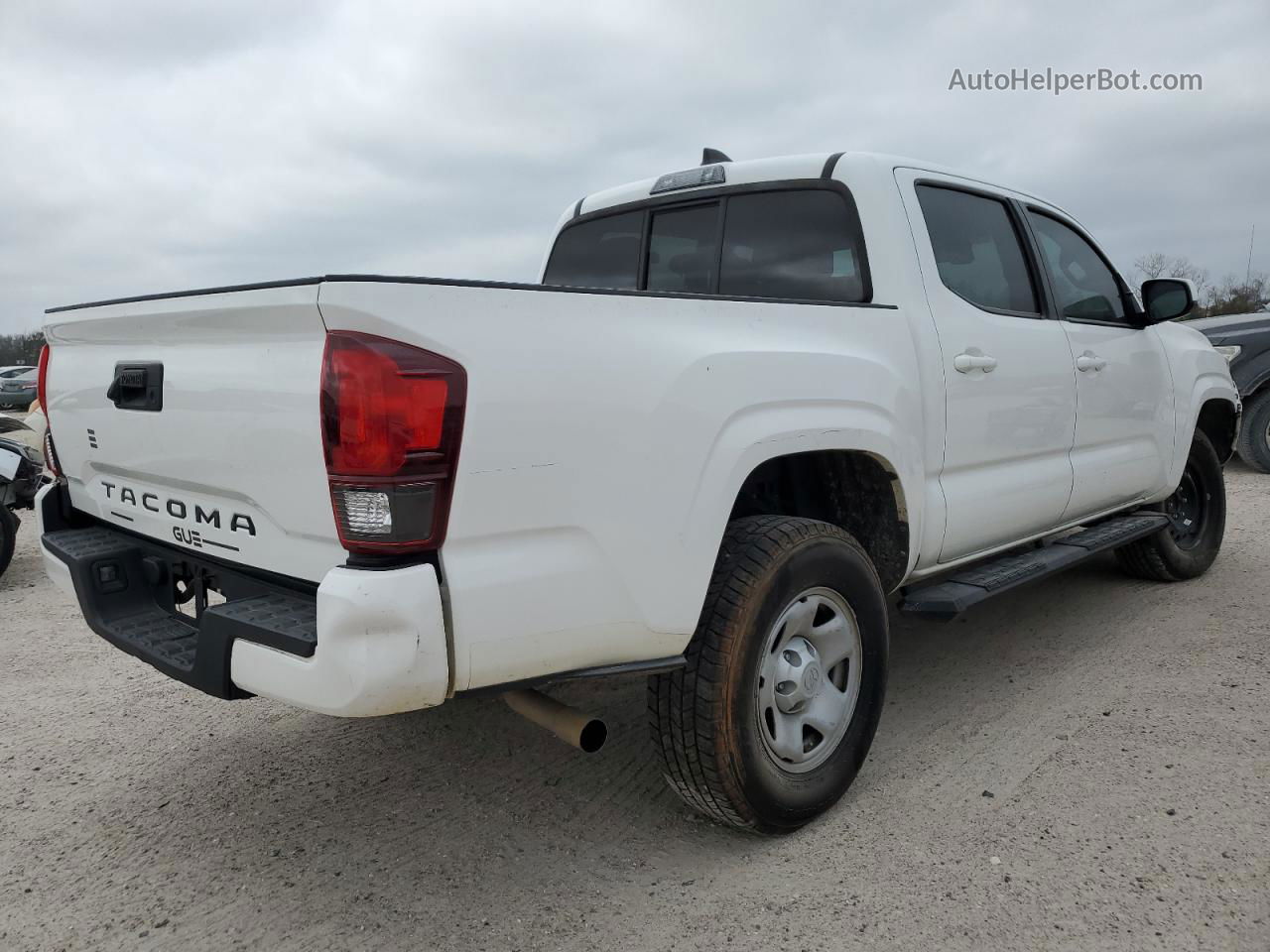 2020 Toyota Tacoma Double Cab White vin: 5TFAX5GN8LX166843