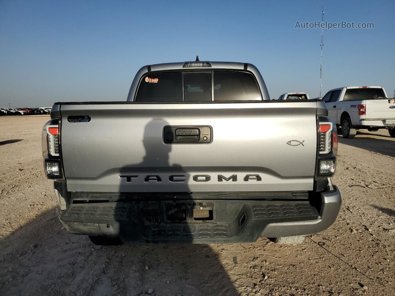 2019 Toyota Tacoma Double Cab Gray vin: 5TFAX5GN9KX163402