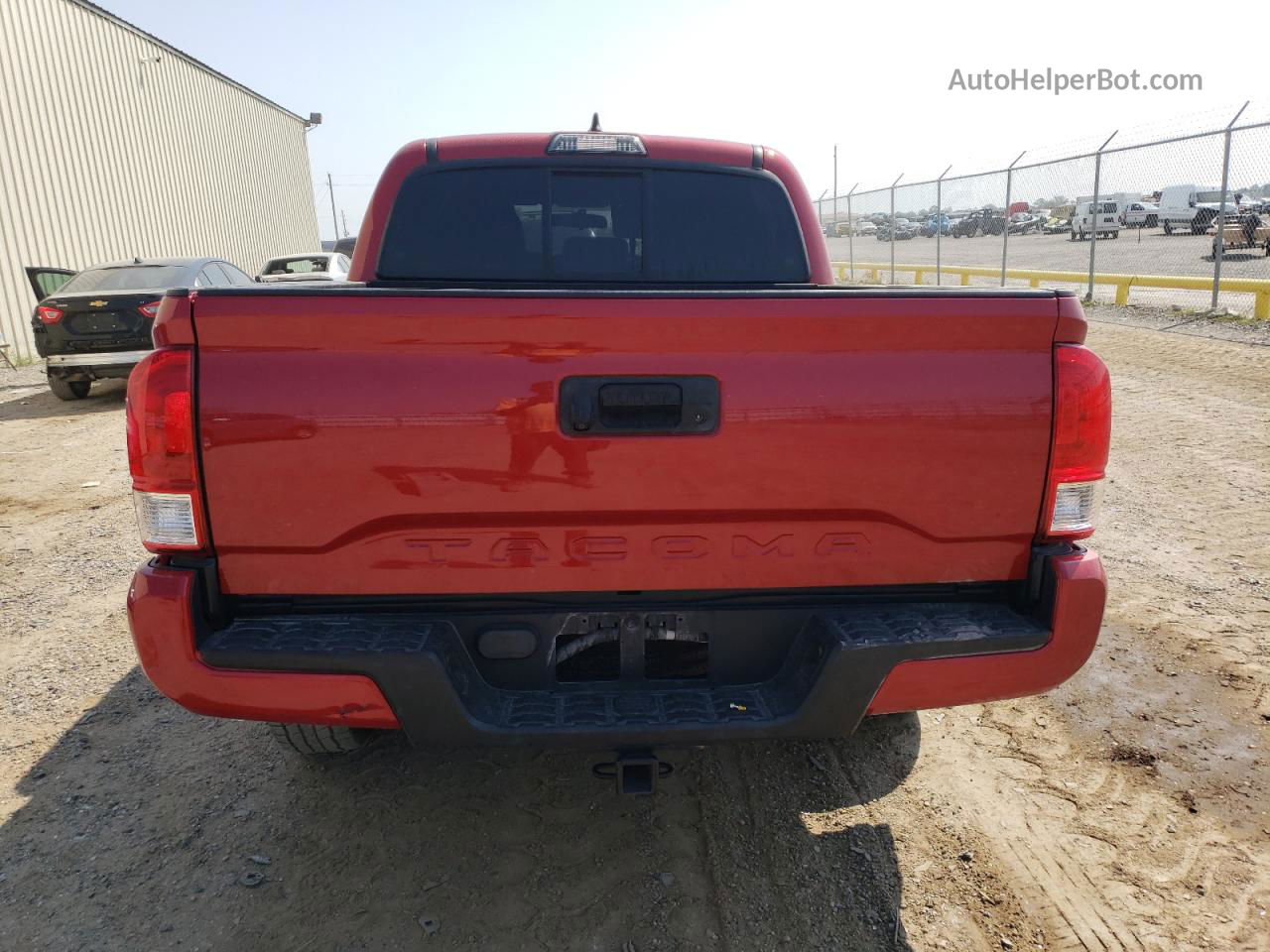 2017 Toyota Tacoma Double Cab Красный vin: 5TFAX5GNXHX099590