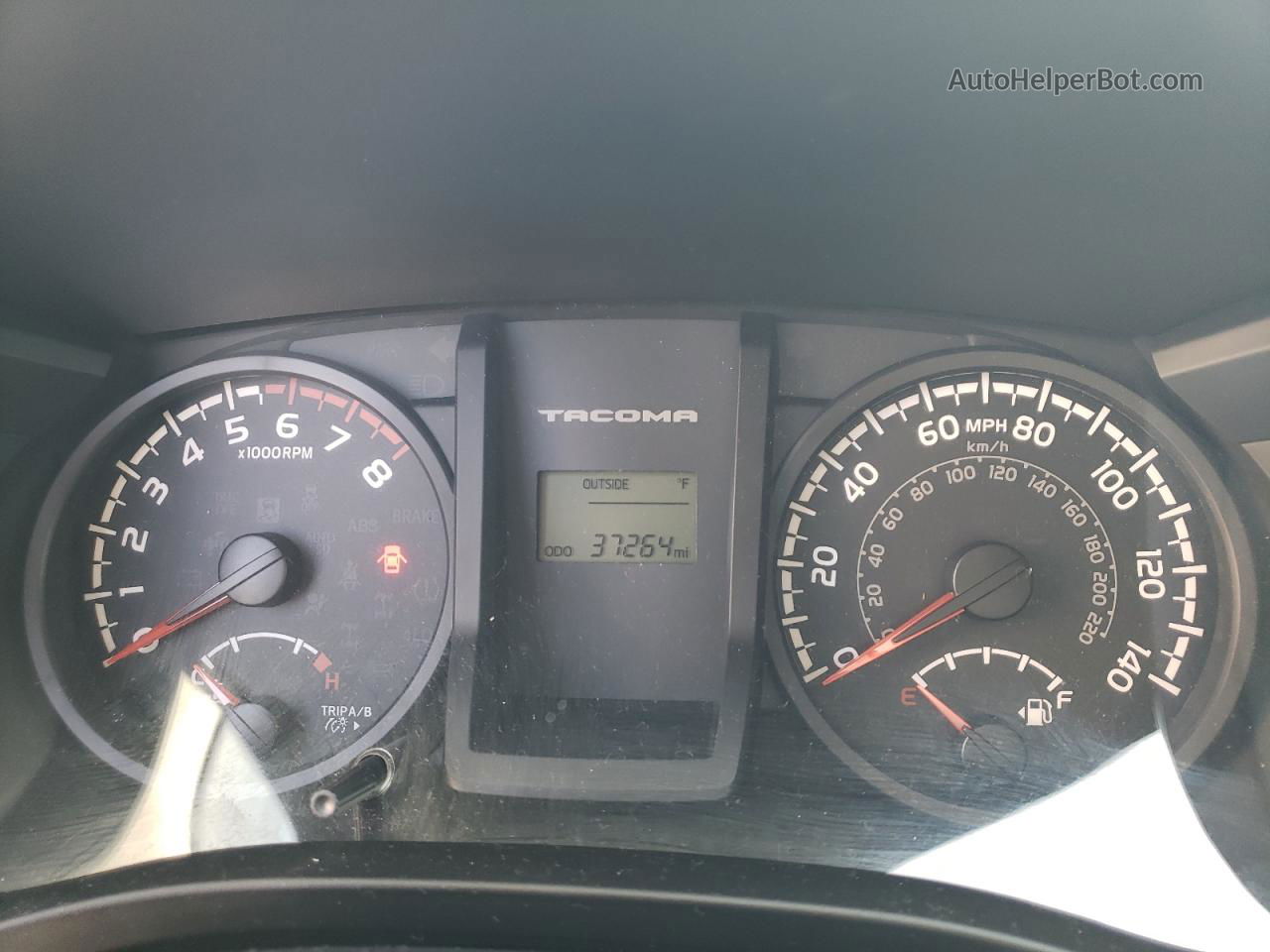 2017 Toyota Tacoma Double Cab Красный vin: 5TFAX5GNXHX099590