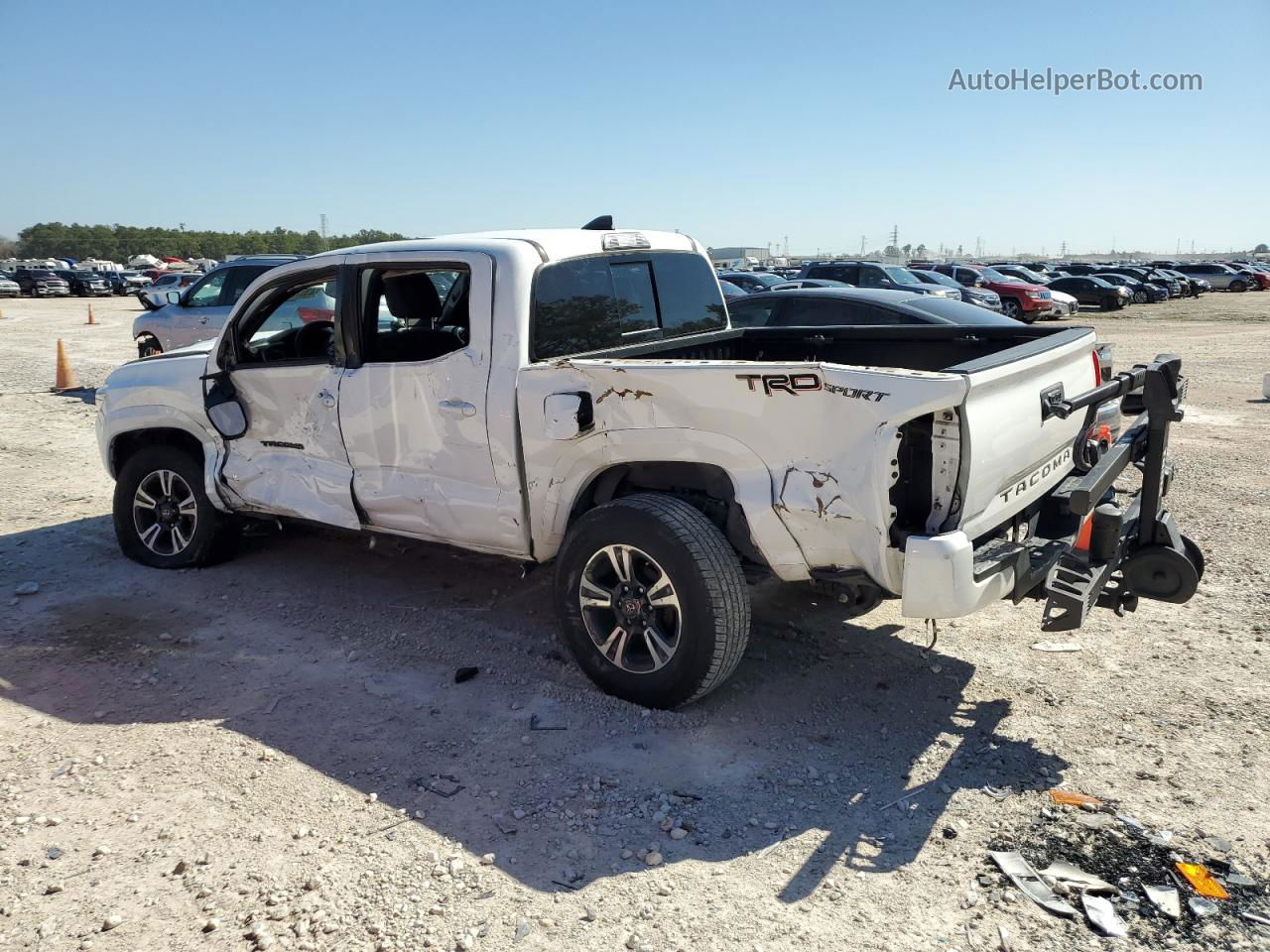 2017 Toyota Tacoma Double Cab White vin: 5TFAZ5CN0HX054285