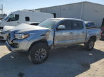 2017 Toyota Tacoma Double Cab Серебряный vin: 5TFAZ5CN2HX038363