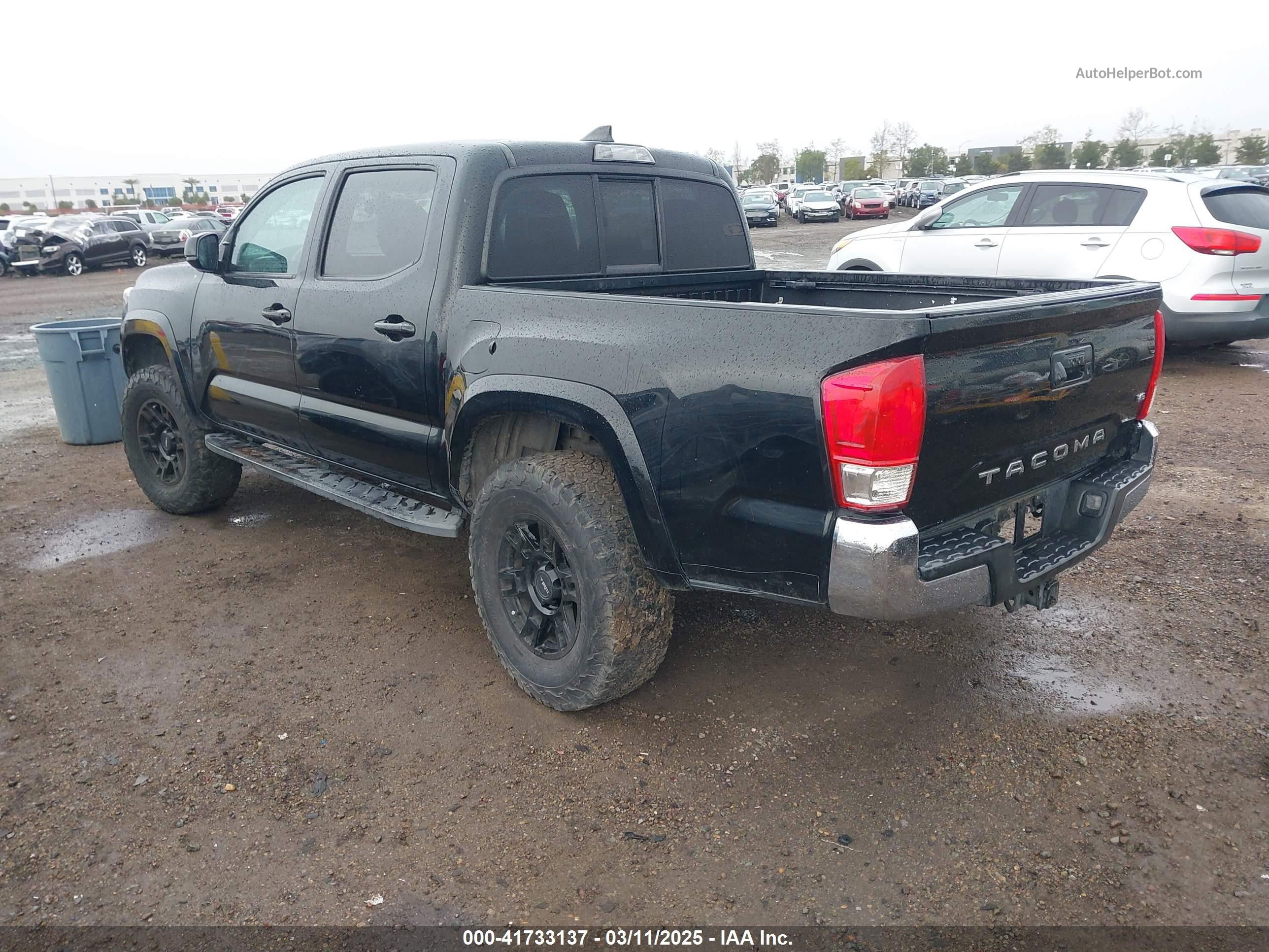 2017 Toyota Tacoma Sr5 V6 Black vin: 5TFAZ5CN2HX040954