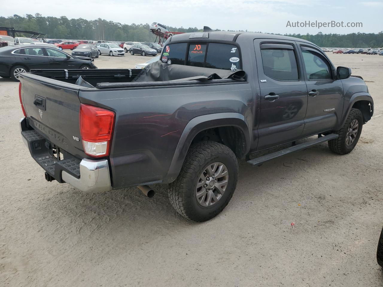 2017 Toyota Tacoma Double Cab Gray vin: 5TFAZ5CN2HX042803