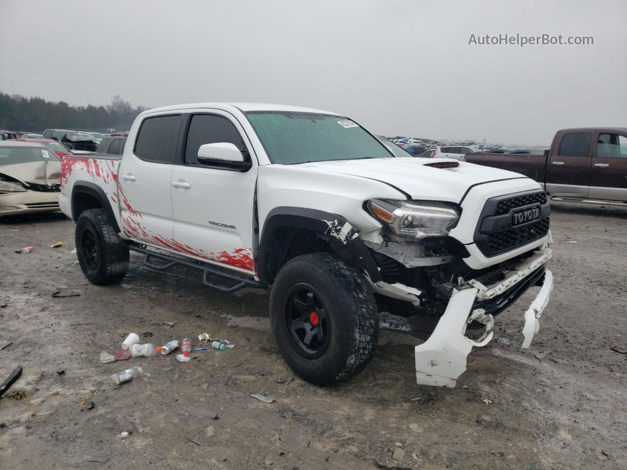 2017 Toyota Tacoma Double Cab White vin: 5TFAZ5CN2HX052778