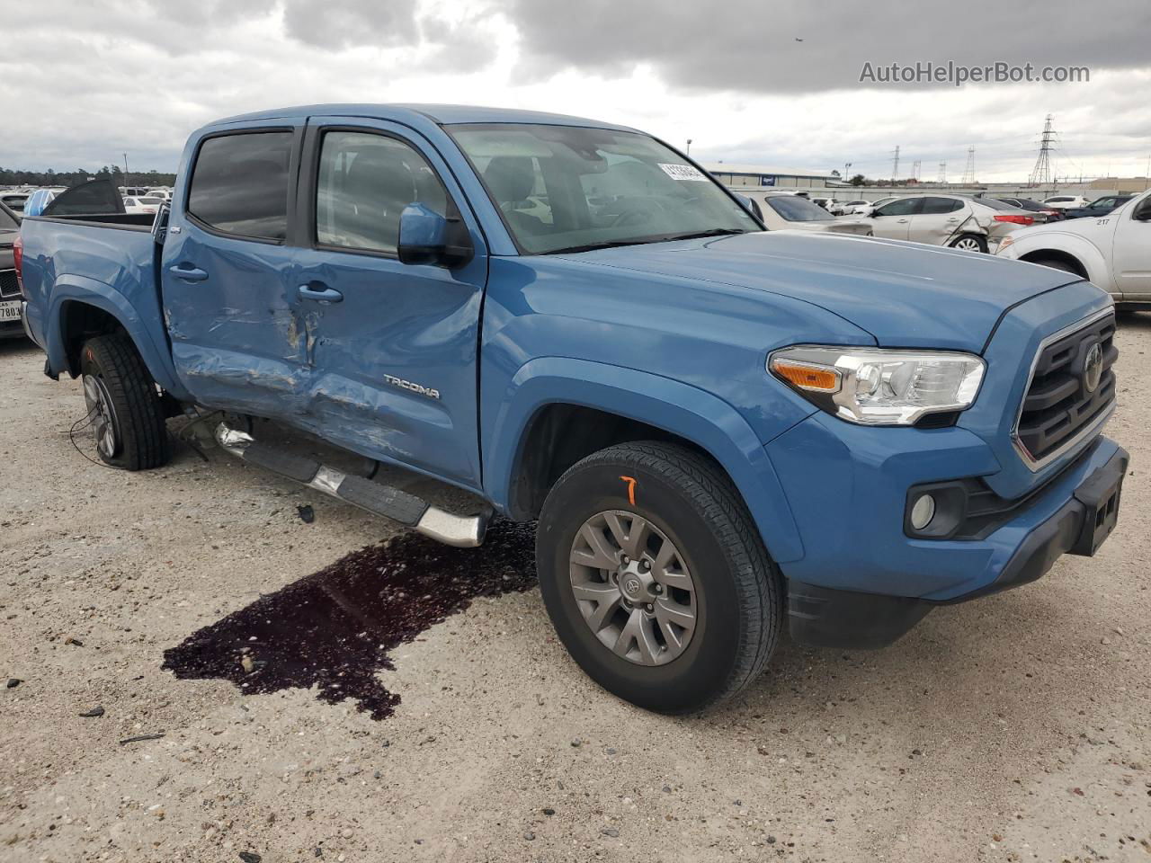 2019 Toyota Tacoma Double Cab Blue vin: 5TFAZ5CN2KX082810