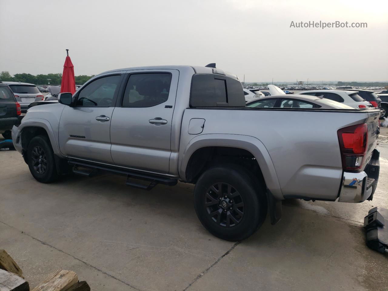 2021 Toyota Tacoma Double Cab Silver vin: 5TFAZ5CN5MX115740