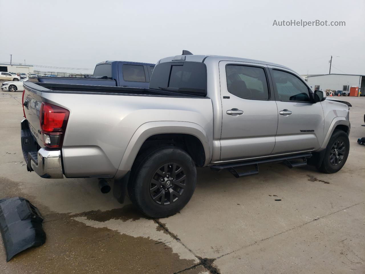 2021 Toyota Tacoma Double Cab Silver vin: 5TFAZ5CN5MX115740