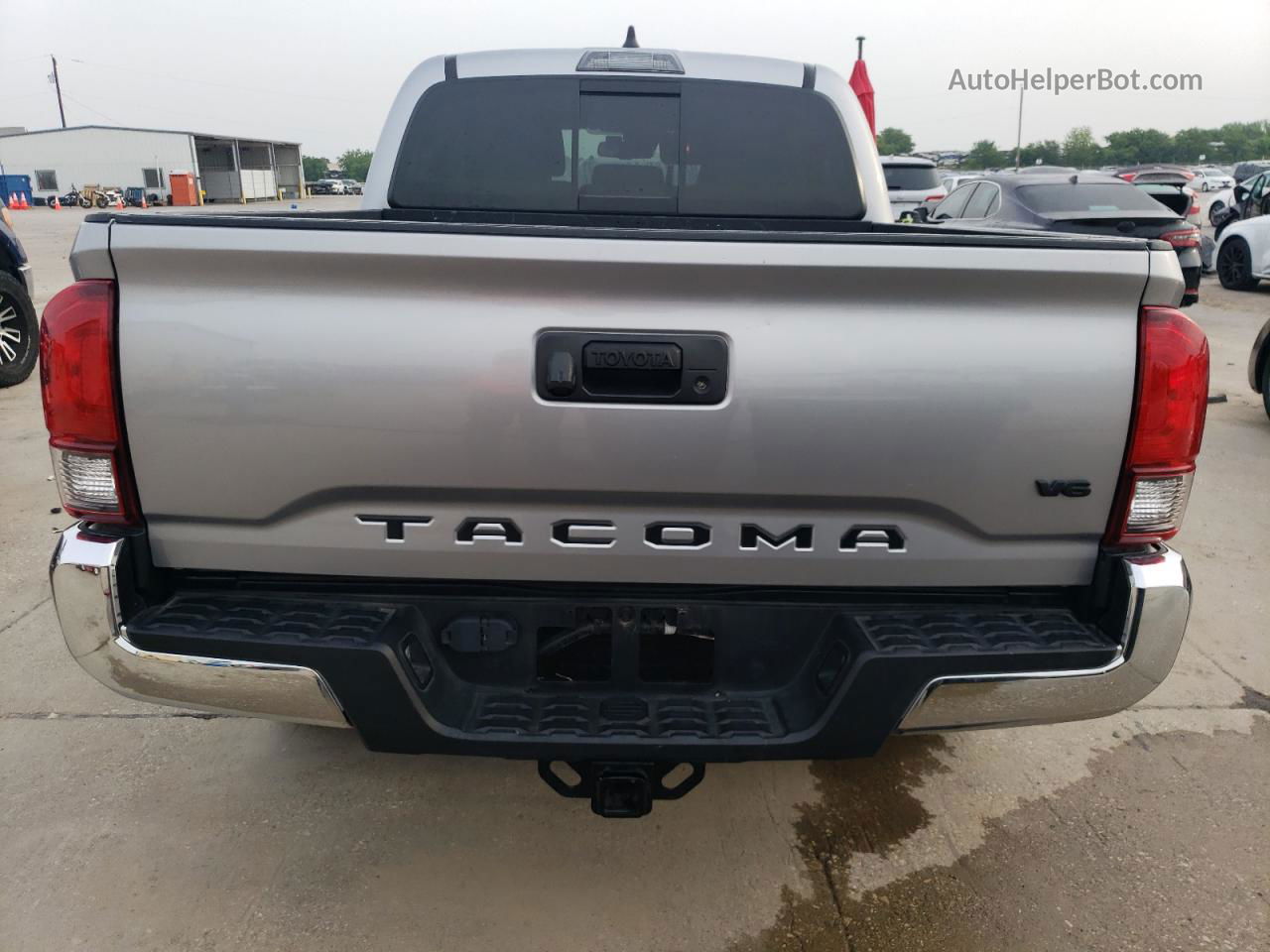 2021 Toyota Tacoma Double Cab Silver vin: 5TFAZ5CN5MX115740