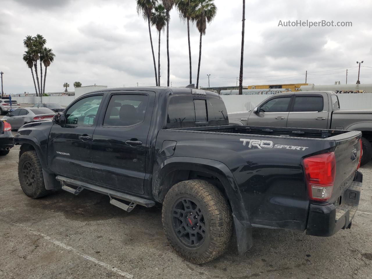 2017 Toyota Tacoma Double Cab Black vin: 5TFAZ5CN8HX053868