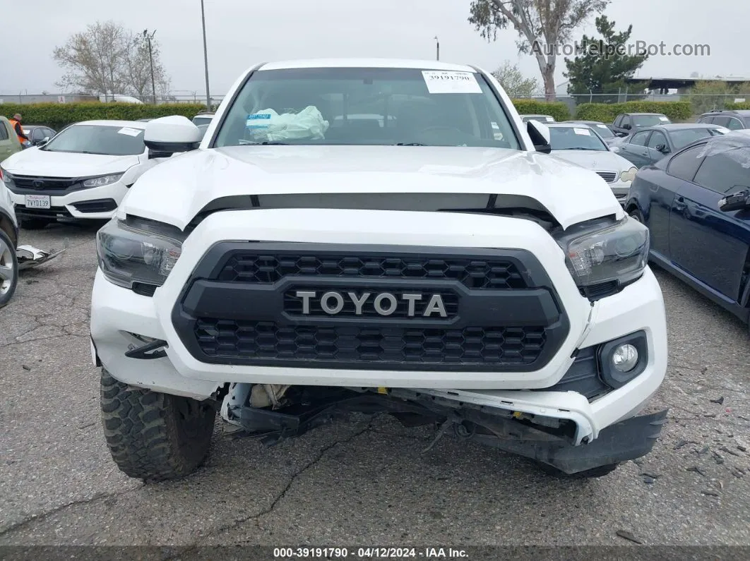 2017 Toyota Tacoma Sr5 V6 White vin: 5TFAZ5CN9HX030972