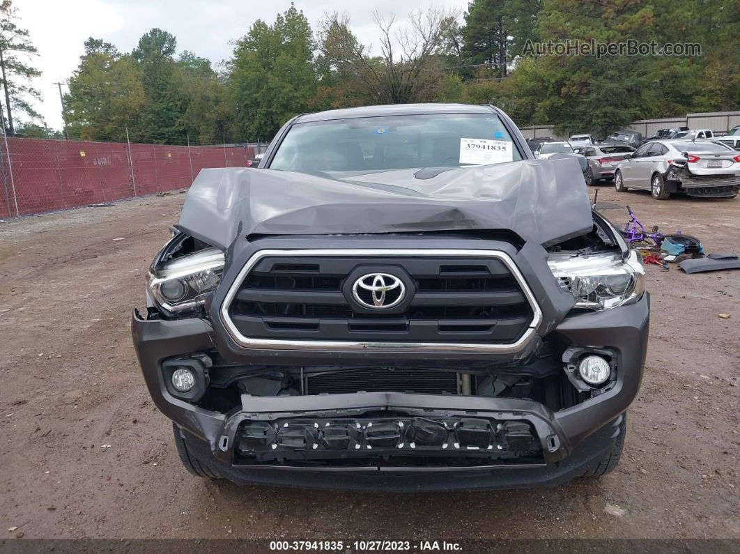 2017 Toyota Tacoma Sr5 V6 Silver vin: 5TFAZ5CN9HX045715