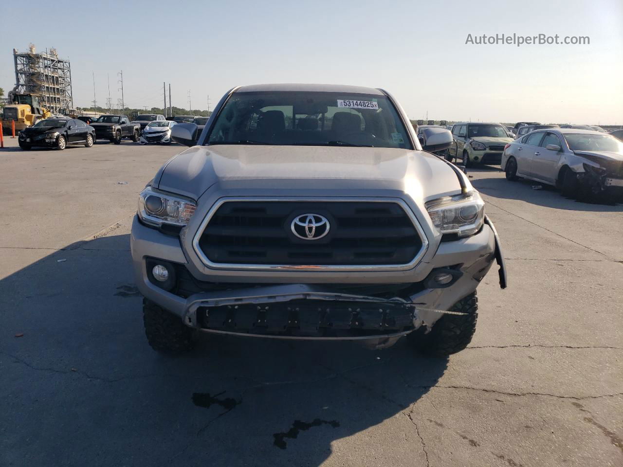 2017 Toyota Tacoma Double Cab Серебряный vin: 5TFAZ5CNXHX026347