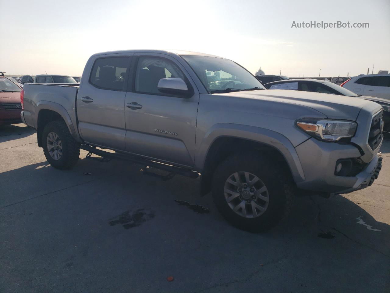 2017 Toyota Tacoma Double Cab Серебряный vin: 5TFAZ5CNXHX026347