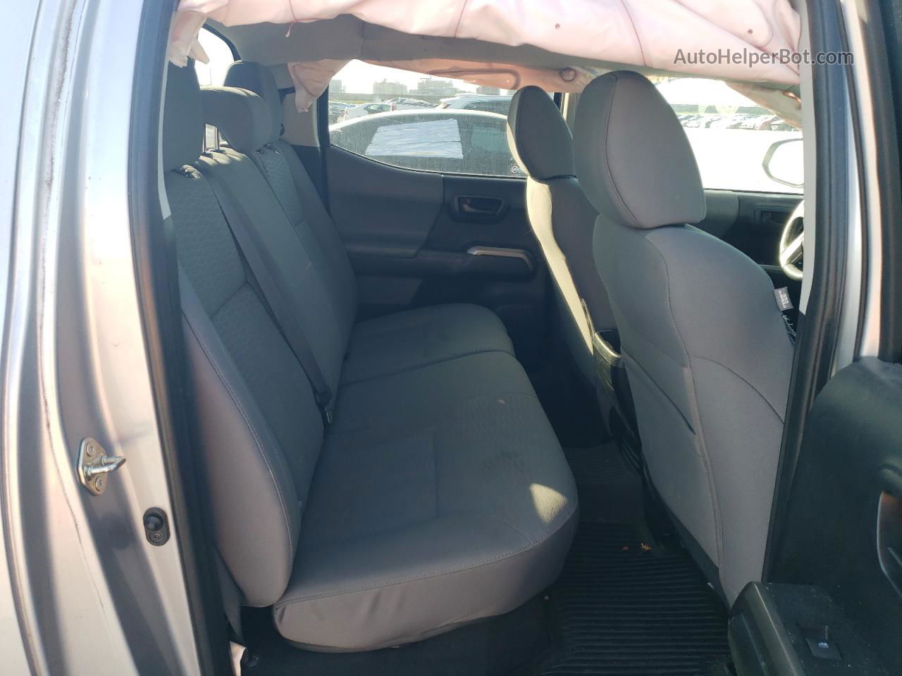 2017 Toyota Tacoma Double Cab Серебряный vin: 5TFAZ5CNXHX026347