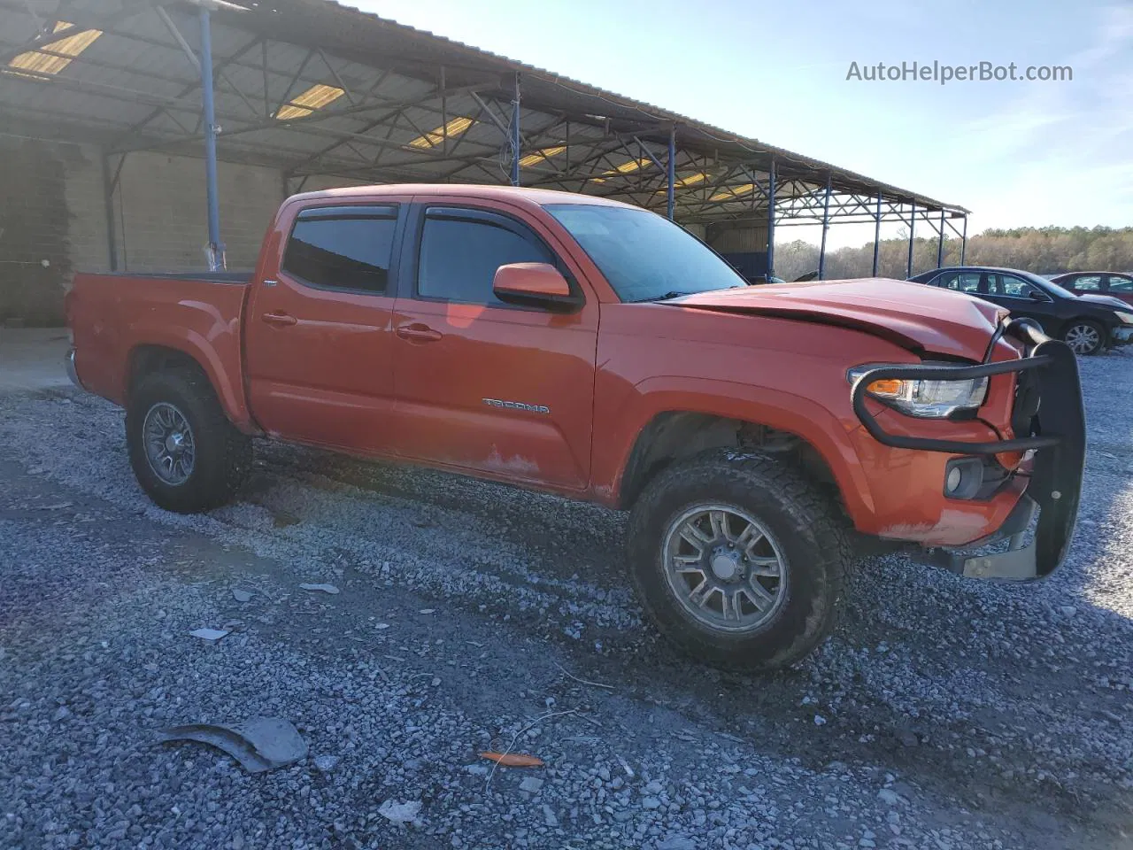 2017 Toyota Tacoma Double Cab Orange vin: 5TFAZ5CNXHX045500