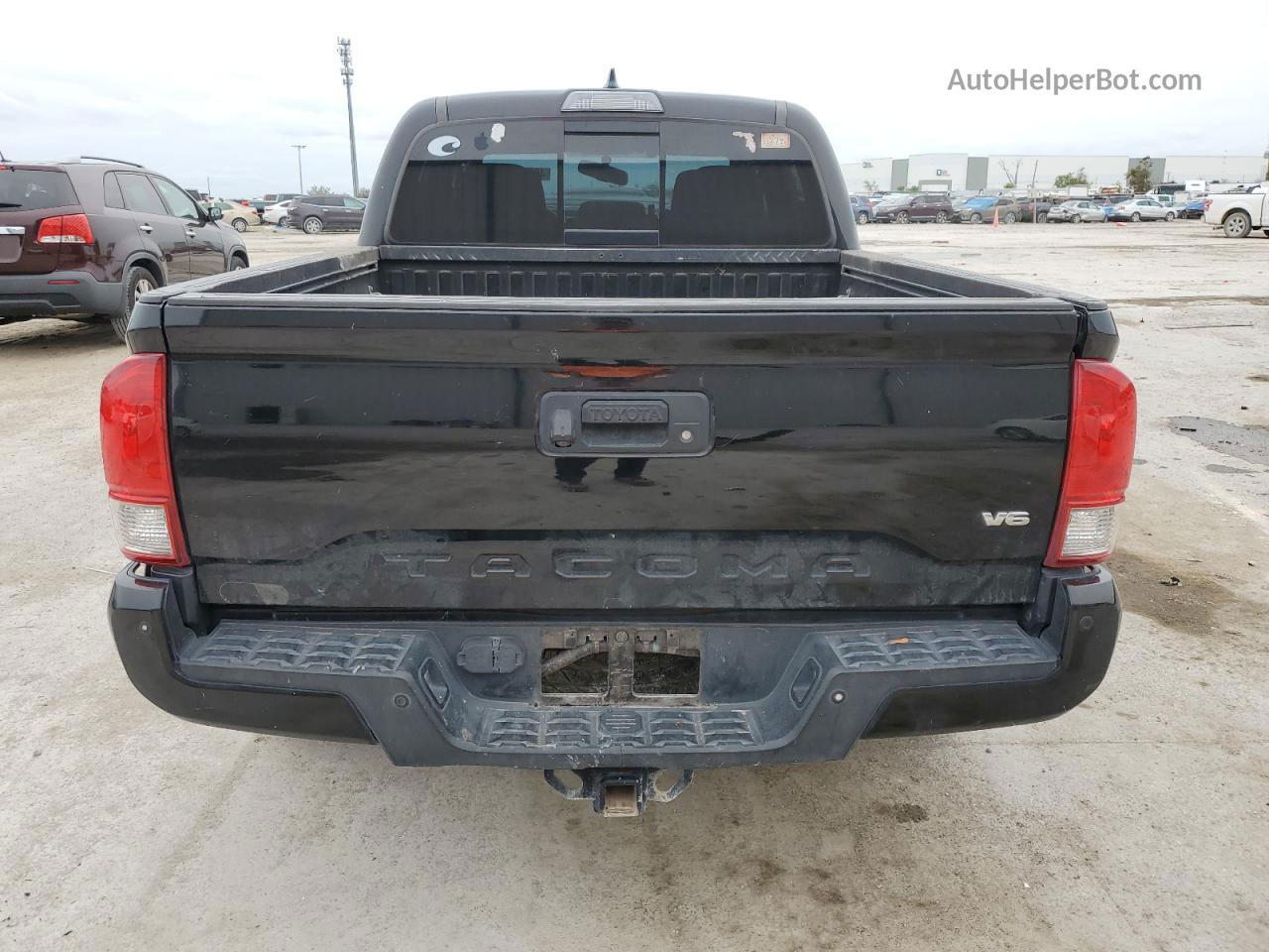 2017 Toyota Tacoma Double Cab Black vin: 5TFAZ5CNXHX047022