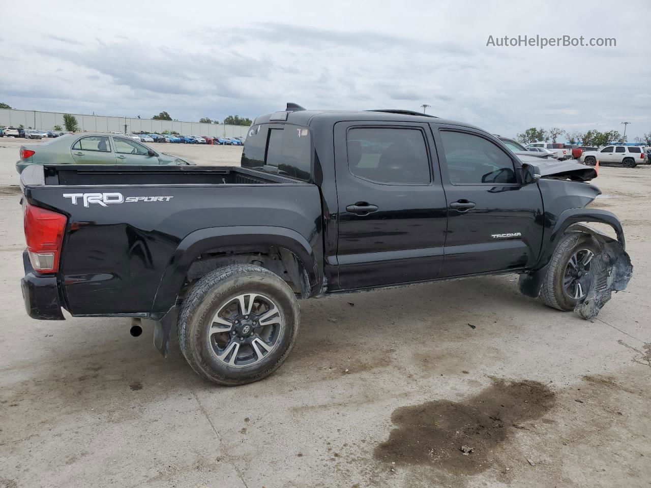 2017 Toyota Tacoma Double Cab Black vin: 5TFAZ5CNXHX047022