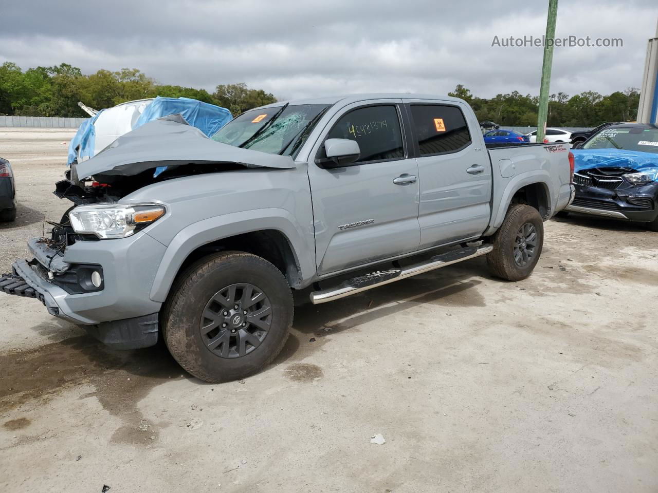 2021 Toyota Tacoma Double Cab Серый vin: 5TFAZ5CNXMX095808