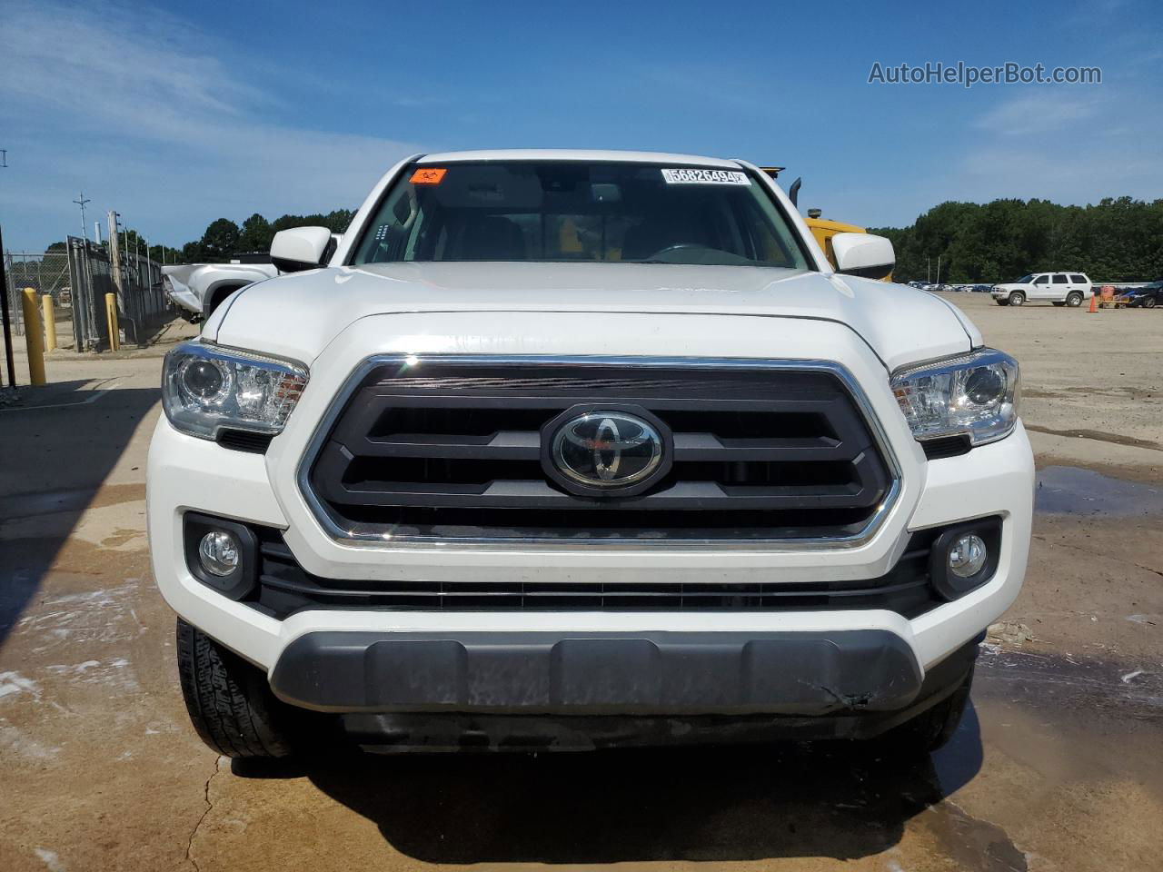 2021 Toyota Tacoma Double Cab White vin: 5TFAZ5CNXMX098482