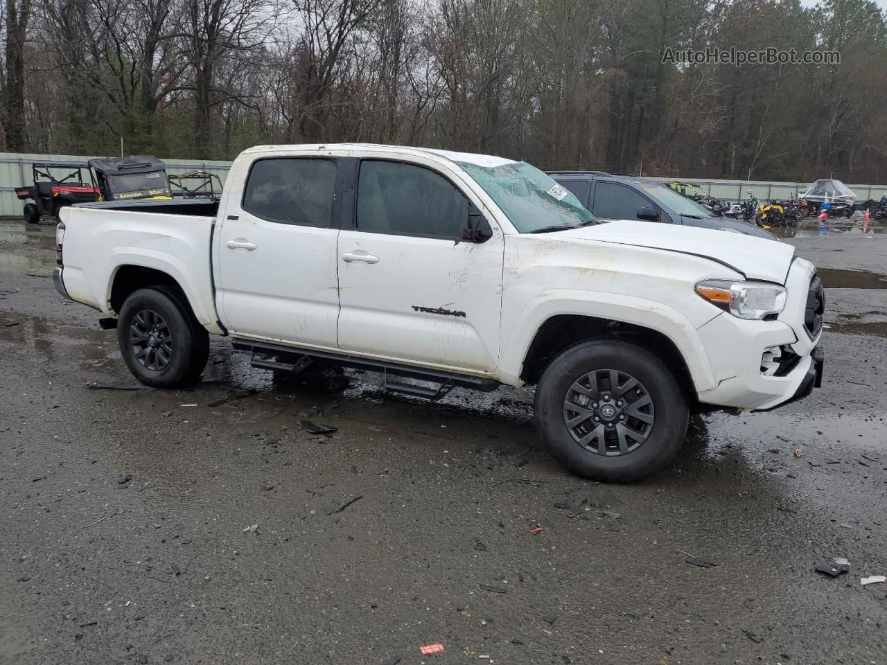 2021 Toyota Tacoma Double Cab White vin: 5TFAZ5CNXMX099034