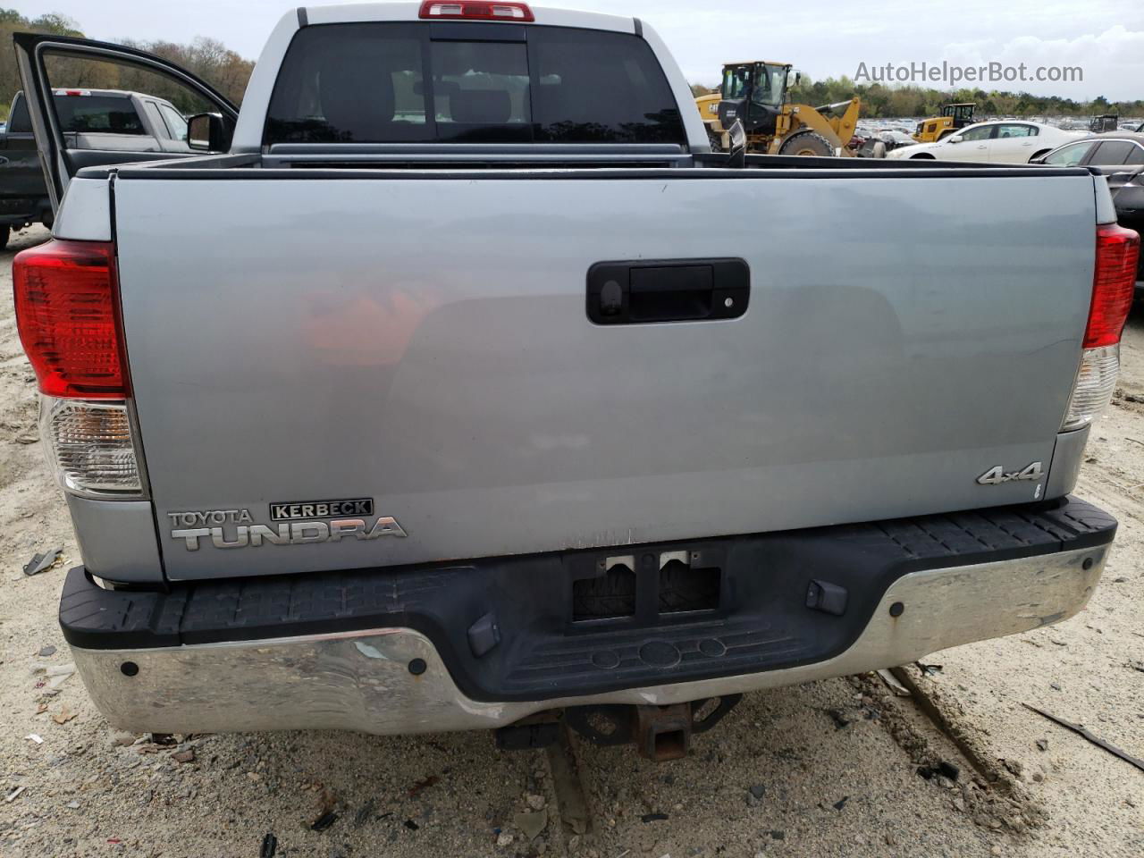 2012 Toyota Tundra Double Cab Limited Серебряный vin: 5TFBY5F11CX217762