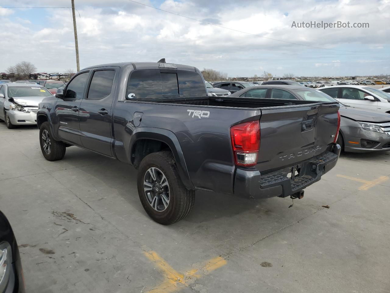 2017 Toyota Tacoma Double Cab Gray vin: 5TFBZ5DN7HX002400