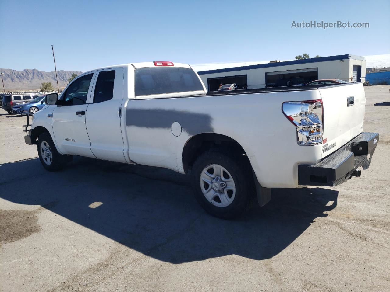 2012 Toyota Tundra Double Cab Sr5 White vin: 5TFCY5F16CX013060