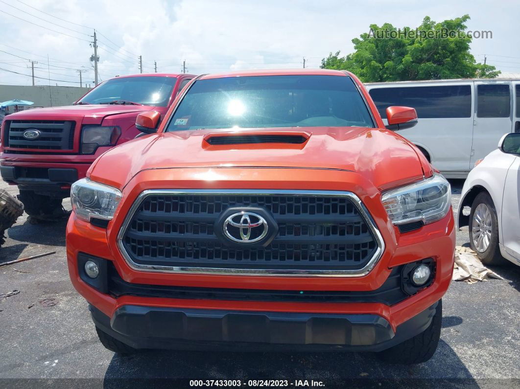 2017 Toyota Tacoma Sr5/trd Sport Orange vin: 5TFCZ5AN0HX069039