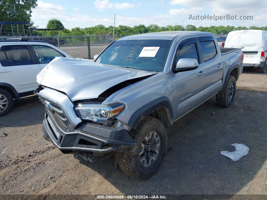 2017 Toyota Tacoma Trd Off Road Silver vin: 5TFCZ5AN0HX072359