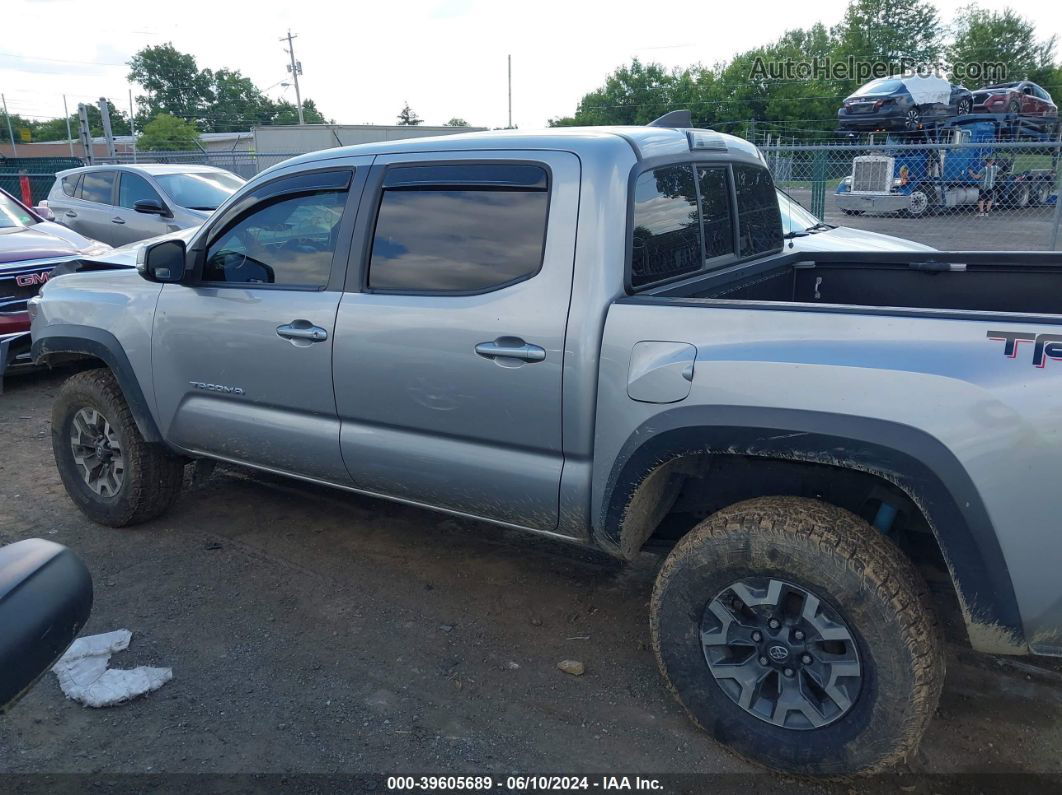 2017 Toyota Tacoma Trd Off Road Silver vin: 5TFCZ5AN0HX072359