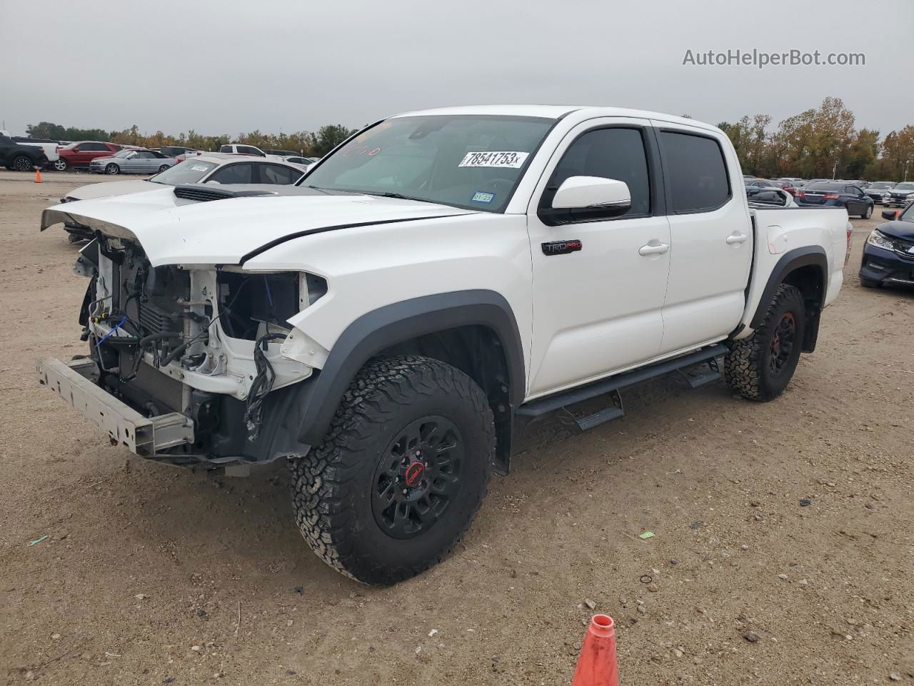 2019 Toyota Tacoma Double Cab White vin: 5TFCZ5AN0KX188880